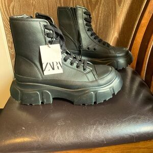 Zara Boot brand new